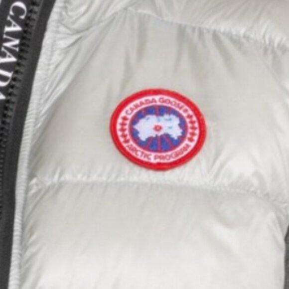 **Canada Goose Cypress Down Vest - 750 Fill Power** - Picture 2 of 3
